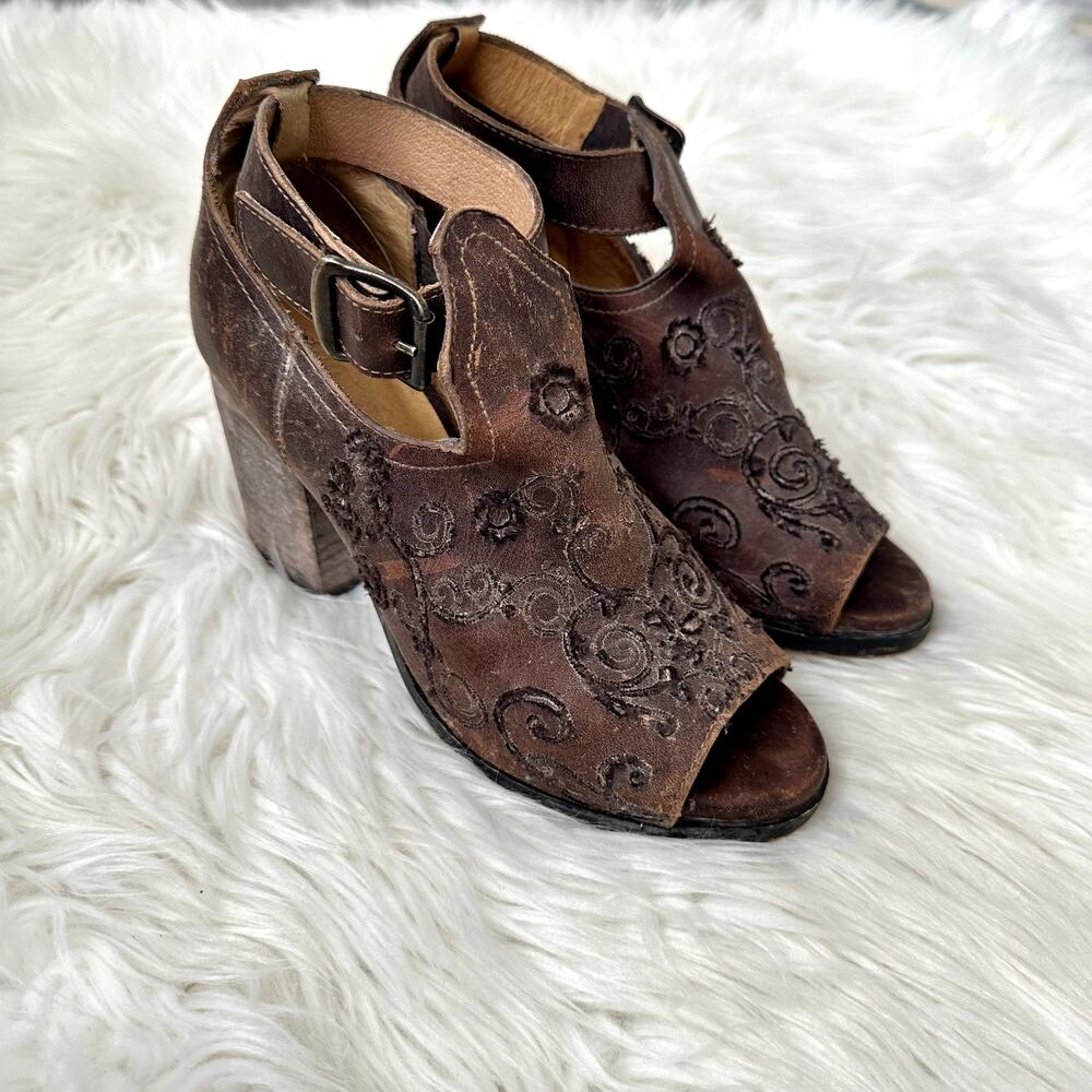 Farylrobin Lorna Embroidered Leather Open Toe Bootie Sz 7.5